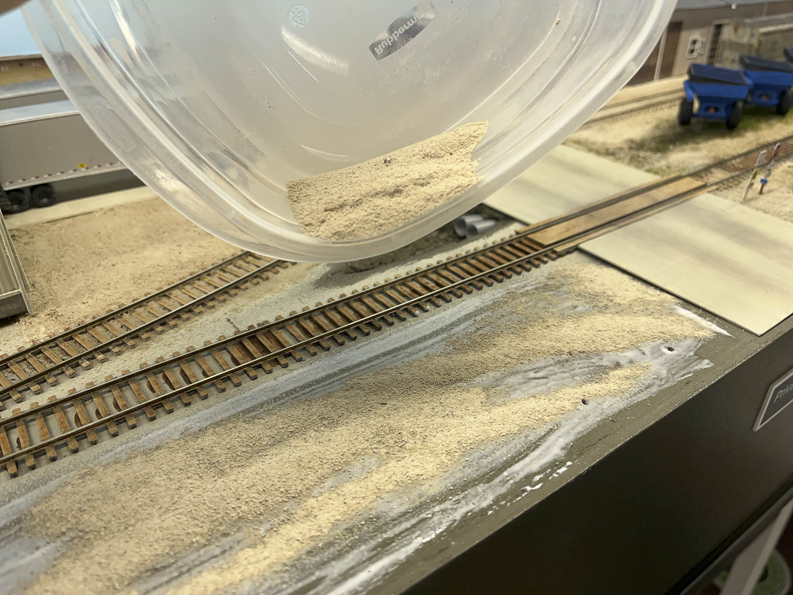 Field of Dirt – The Hills Line
